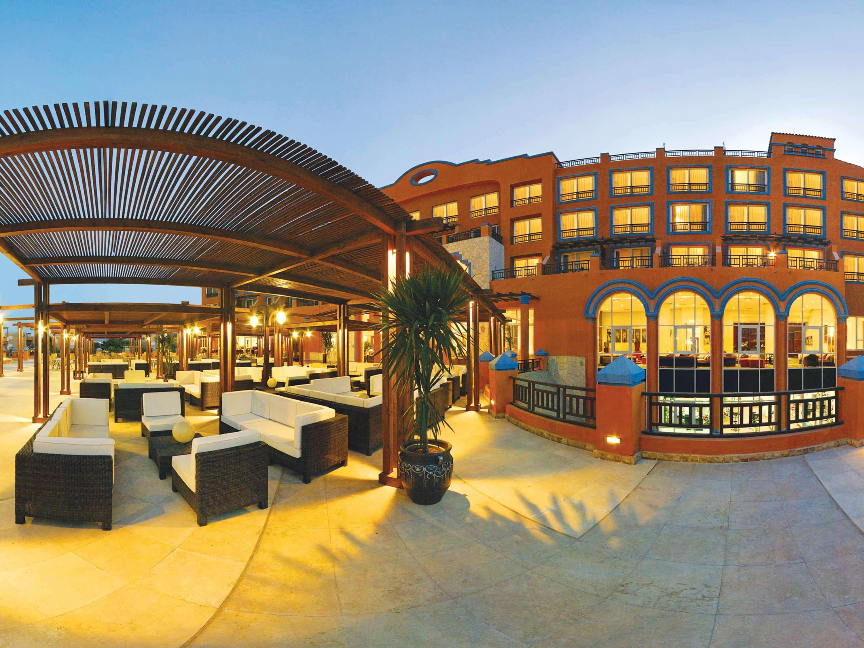 Moevenpick Resort El Sokhna Ain Sukhna Eksteriør bilde The hotel's main restaurant